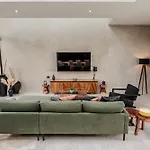 Anana Casa Karmond
