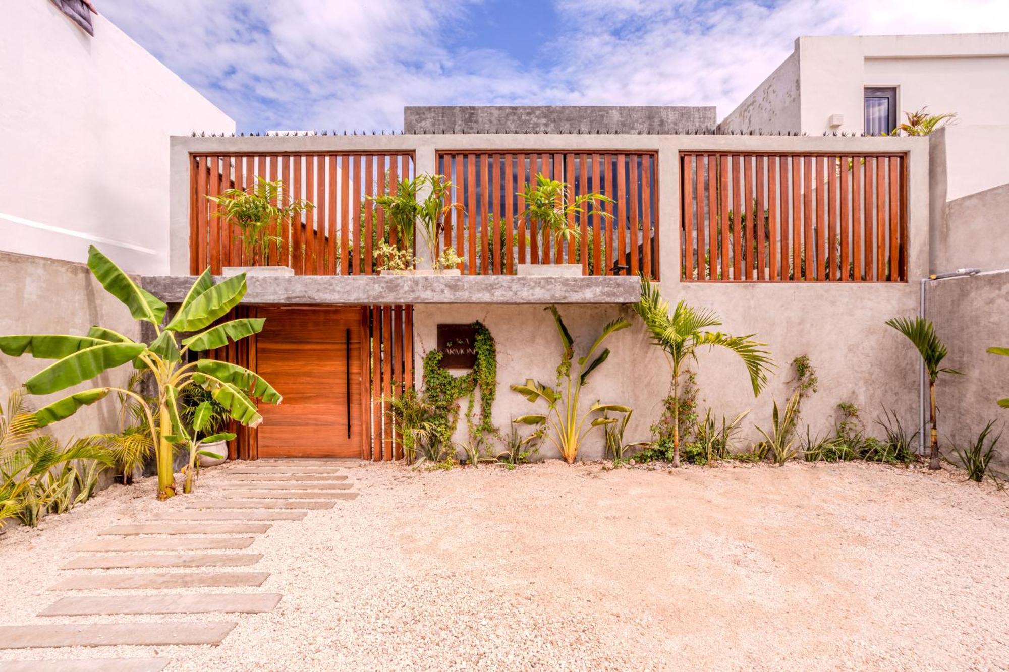 Anana Casa Karmond Villa *