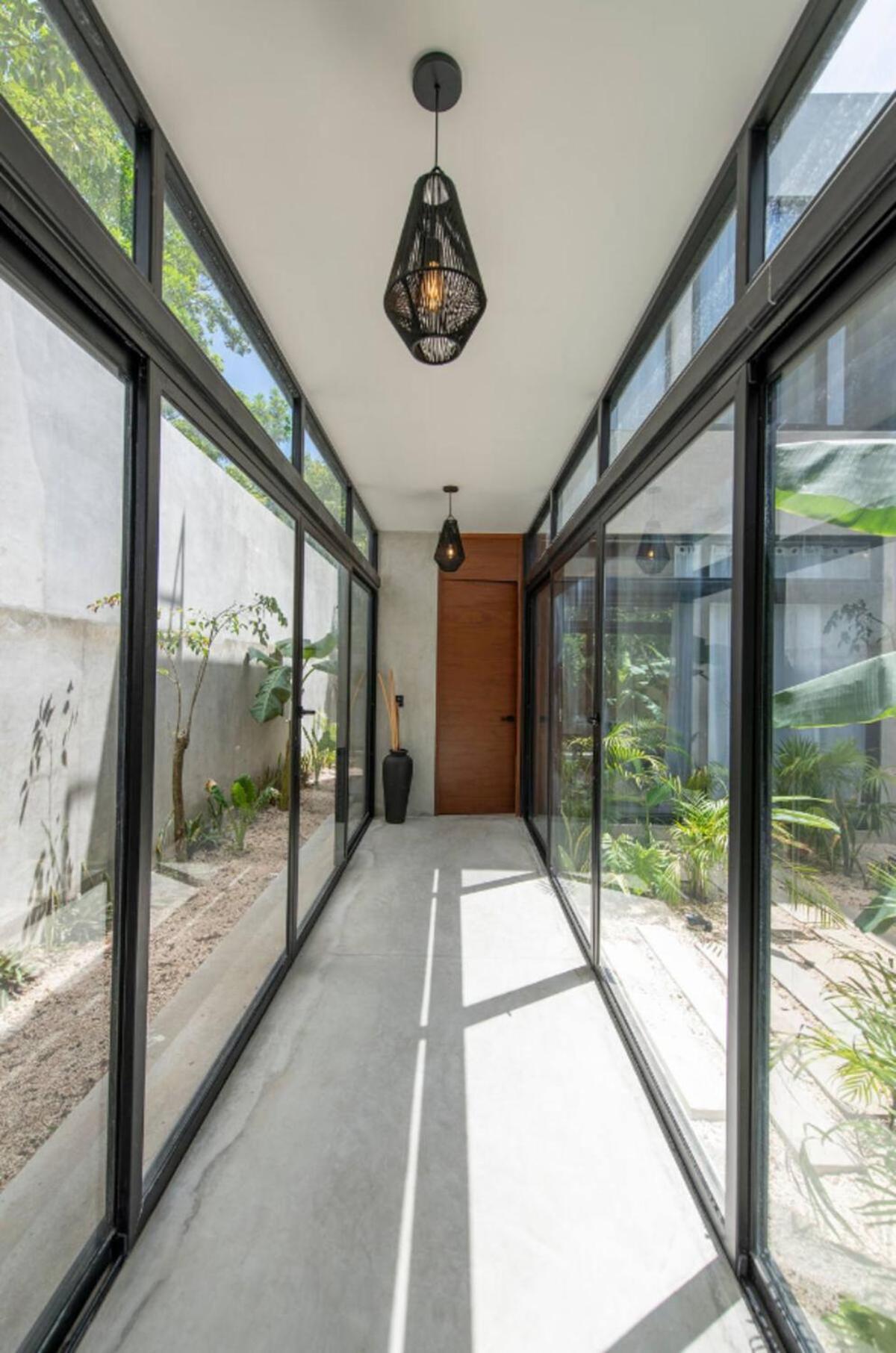 Anana Casa Karmond Villa